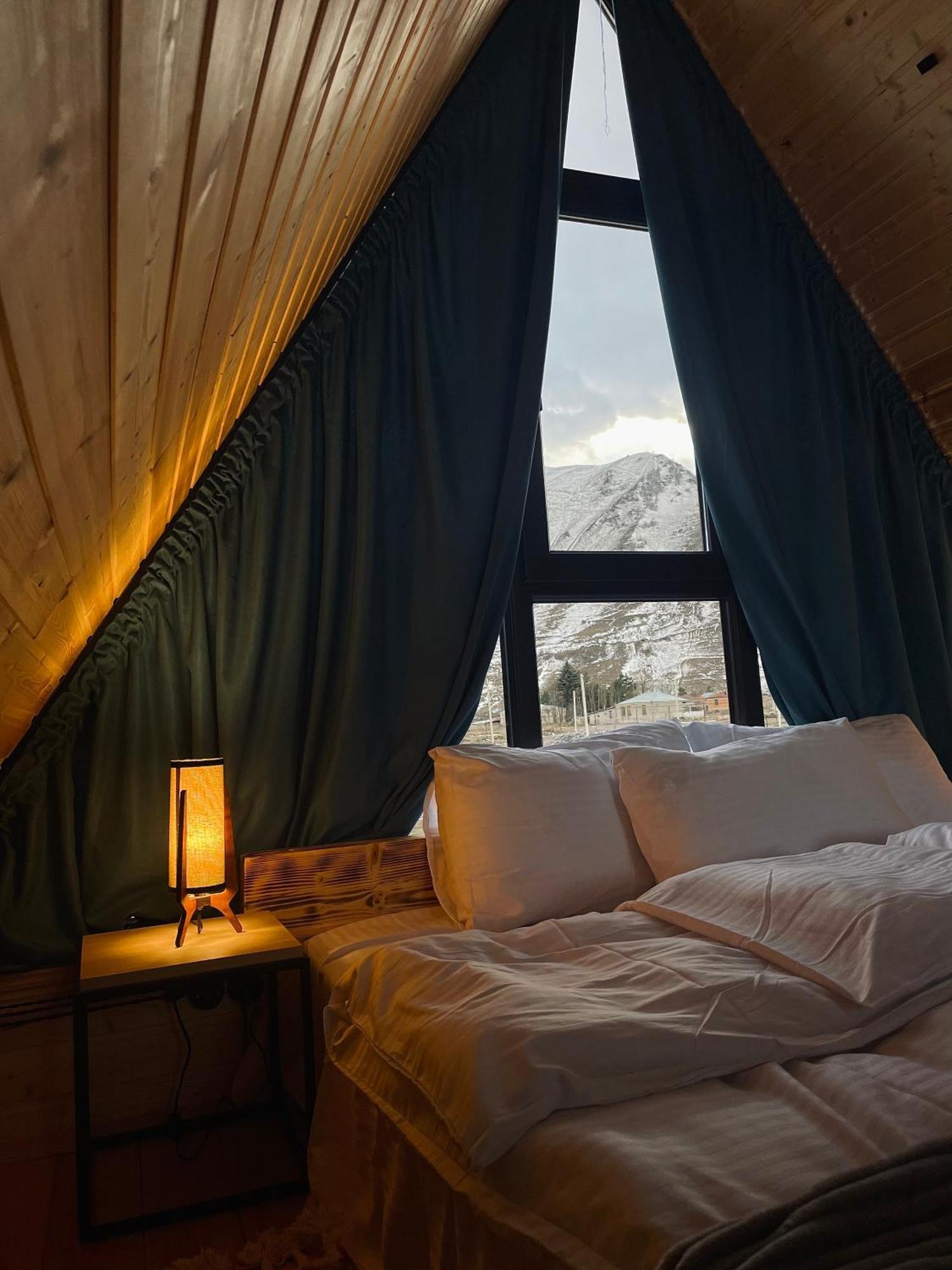 הוילה Wildwood Kazbegi מראה חיצוני תמונה